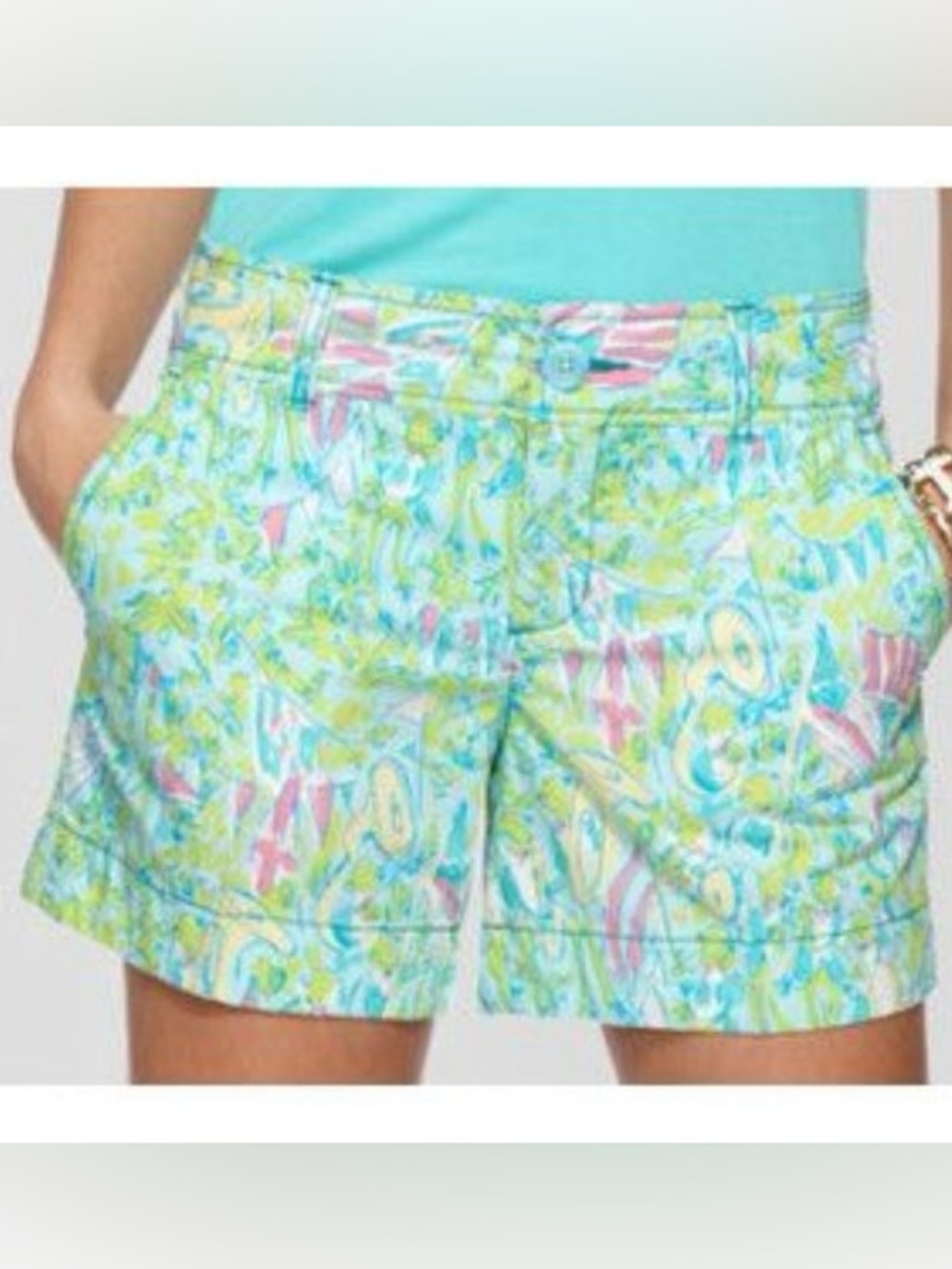 Lilly Pulitzer "Callahan" short in the Hops and Pops" print 5 inch